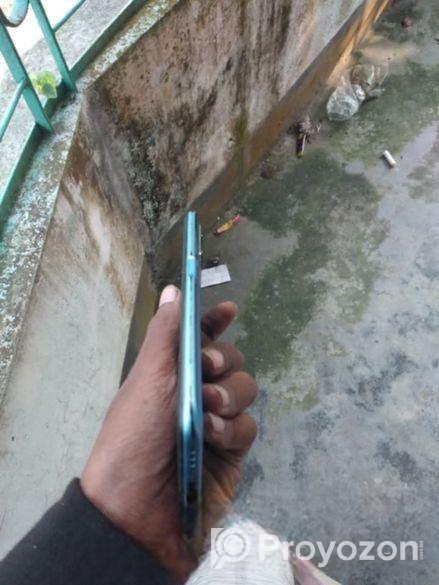 Realme 9i 6/128 (Used)