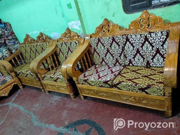 আরজেন্ট এই সোফা সেট বিক্রি হবে, কোড-৩৭