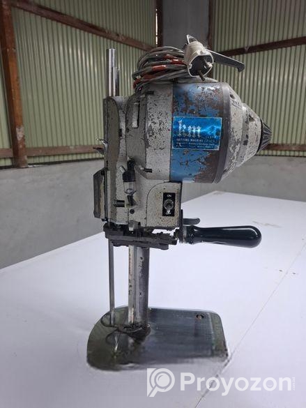 কাটিং মেশিন