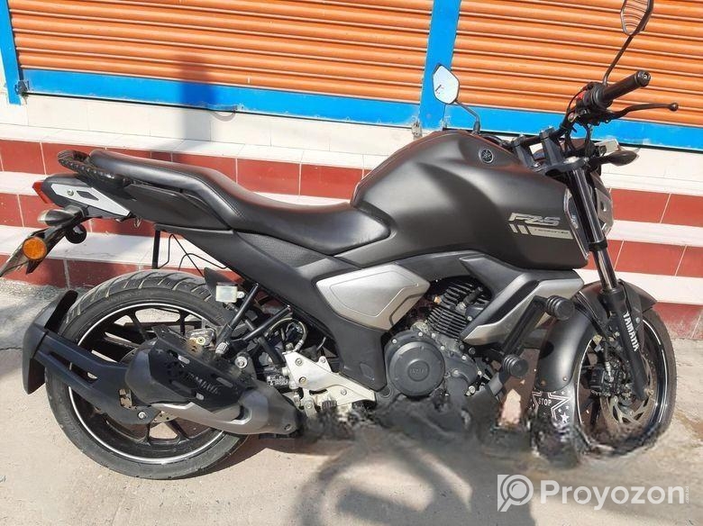 Yamaha FZS V3 . 2024