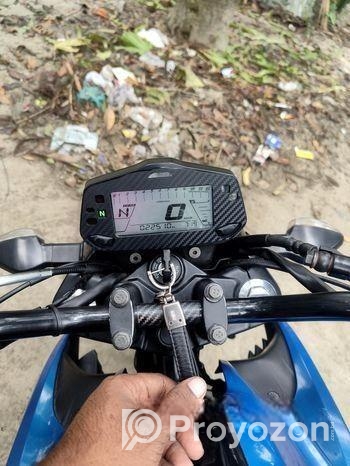 Suzuki Gixxer . 2023