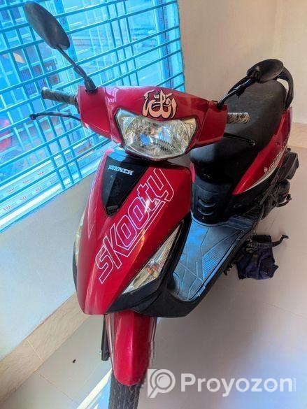 Runner Skooty 110 2021