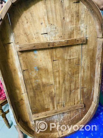 ডাইনিং টেবিল