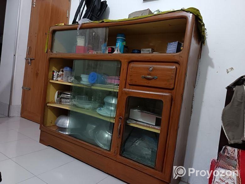 শোকেস বড় সাইজের