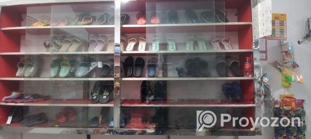 দোকানের মালামাল ডেকোরেশন বিক্রি করা হবে