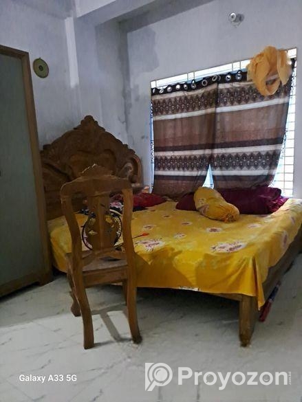 ২ য় তলায় রেডি ফ্লাটসহ শতাংশ জায়গা বিক্রয় হবে।