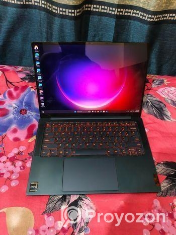 Yoga Pro i9 13th gen with box and receipt from china