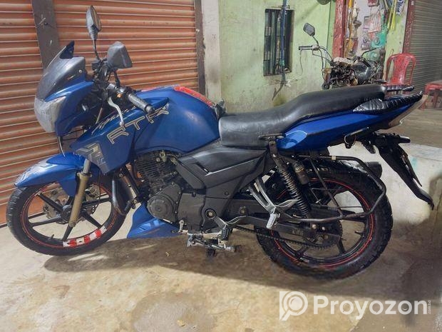 TVS APACHE RTR 150 2017