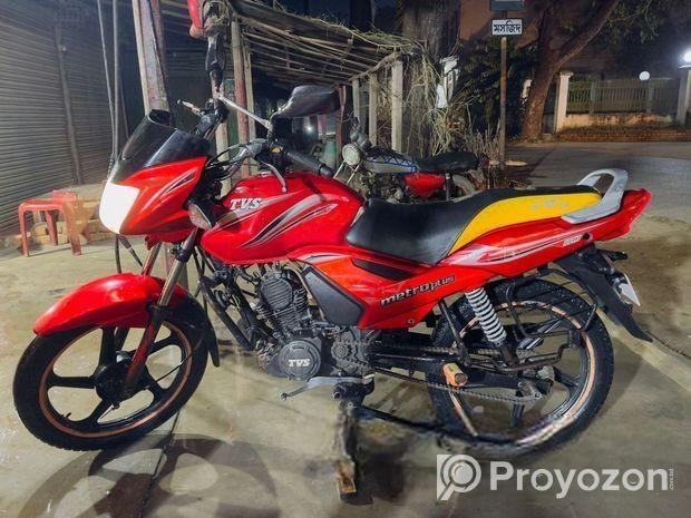 TVS Metro Plus 2017