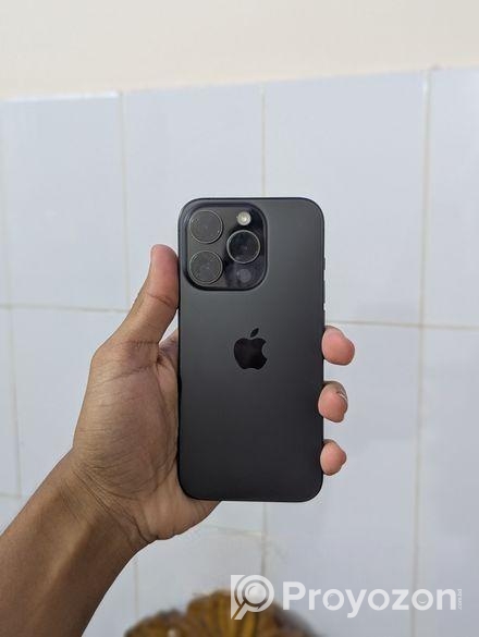 Apple iPhone 15 Pro . (Used)