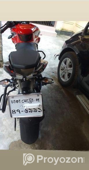 Bajaj Pulsar NS 160 . 2020