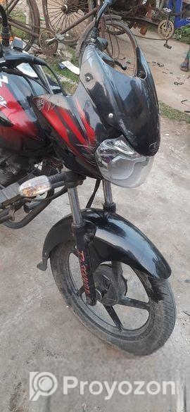 Bajaj Discover 125 . 2012