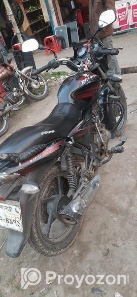 Bajaj Discover 125 . 2012