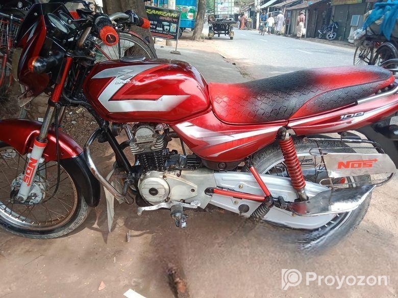 Bajaj CT 100 2016