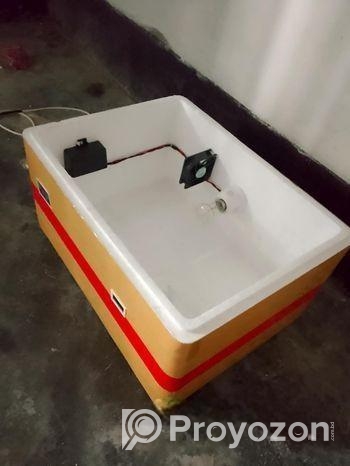 ডিম ফোটানোর মেশিন