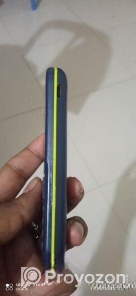 Samsung Guru Music 2 . (Used)