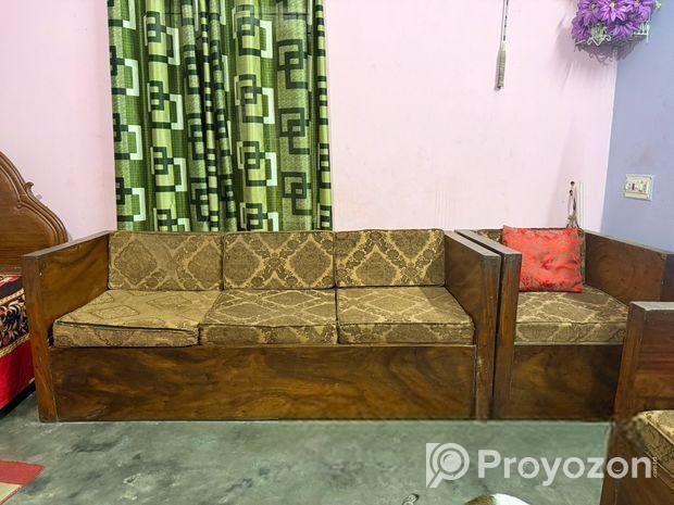 সেগুন কাঠের সোফা