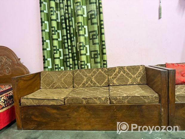 সেগুন কাঠের সোফা