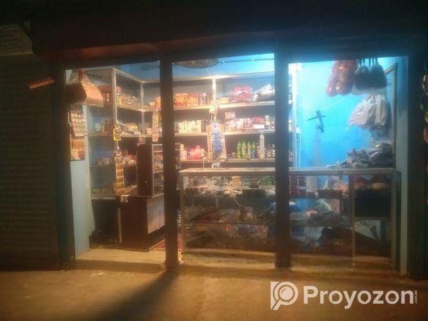 কসমেটিক্স দোকানের ডিসপ্লে-রেক ও মালামাল সহ