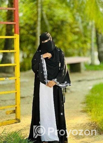 স্টার বোরকা