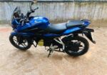 Bajaj Pulsar 150 . 2017