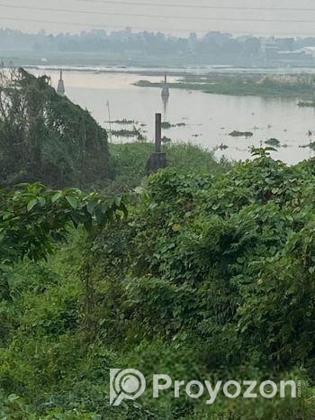 মিরপুর ১বিঘা জমি বিক্রয়। বেড়িবাঁধ ৩০০ ফুট রাস্তার সাথে