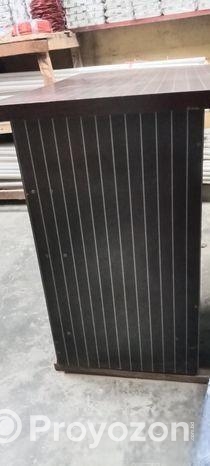 টেবিল বিক্রি করা হবে