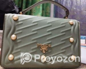 fitted-26_2025-11-10_10-00-24