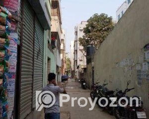 fitted-26_2025-11-24_10-43-12