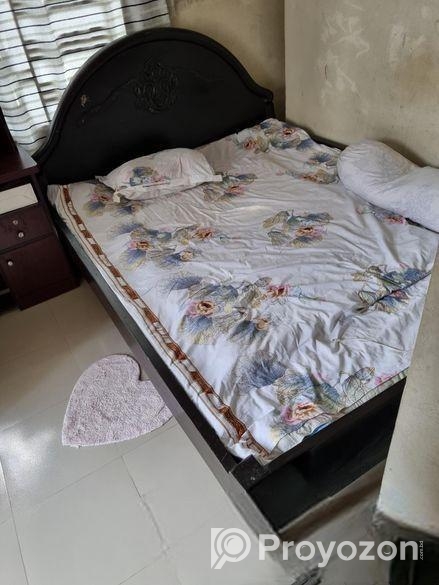 করাই কাঠের খাট