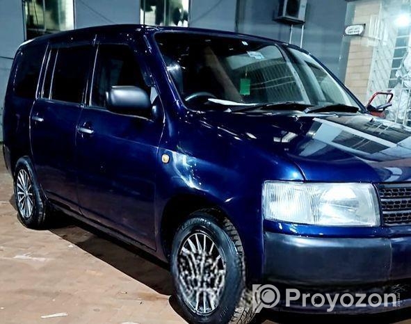 Toyota Probox . 2007