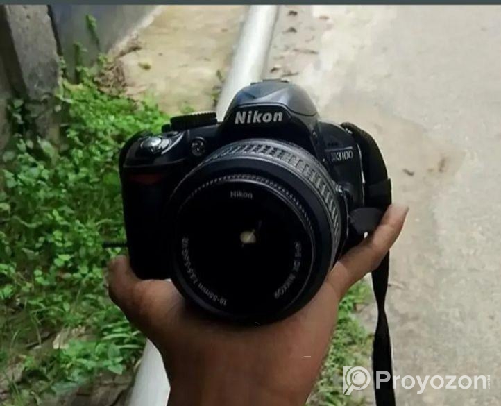 Nikon D3100