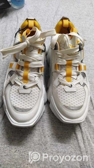 Cat boots 100% original