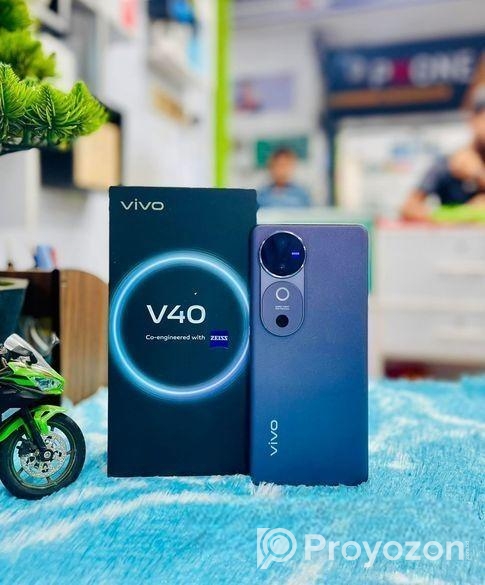 Vivo V40 Official 12/256 (Used)