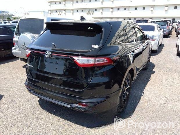Toyota Harrier NON-HY-SUNROOF. 2020