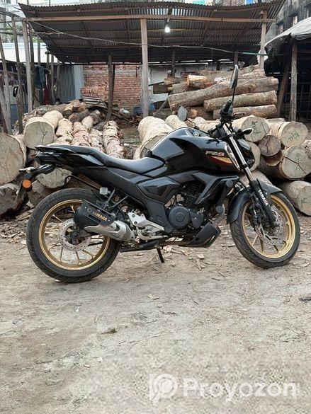 Yamaha FZS V3 Deluxe 2023