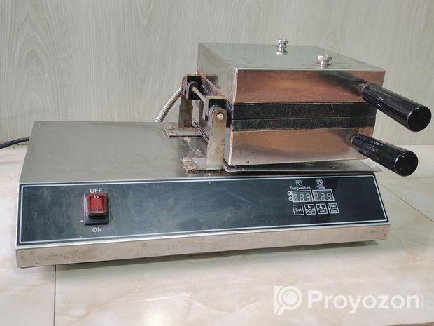 Industrial Waffle Making Machine (ওয়াফেল তৈরি করার মেশিন)