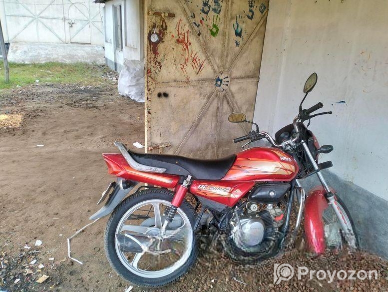 Hero HF Deluxe . 2019