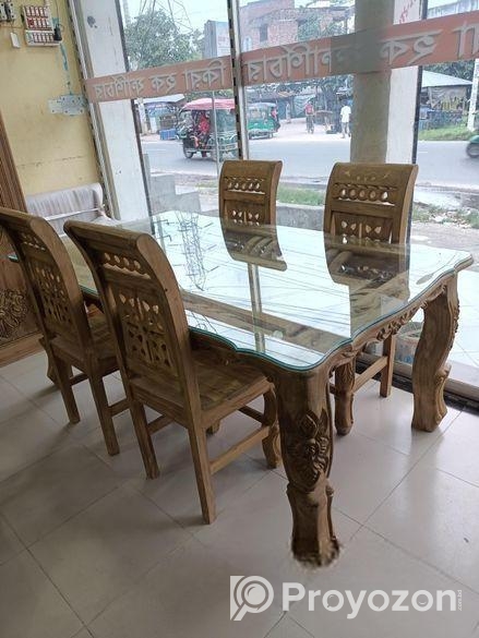 ভিক্টোরিয়া ডাইনিং টেবিল 10% ডিসকাউন্ট