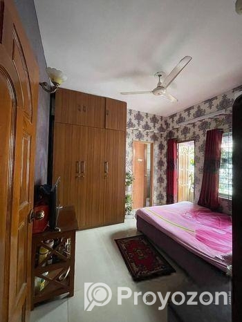 জিলা স্কুলের বিপরীতে ফ্ল্যাট বিক্রয়