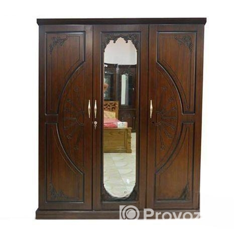 Gorgeous Almirah new