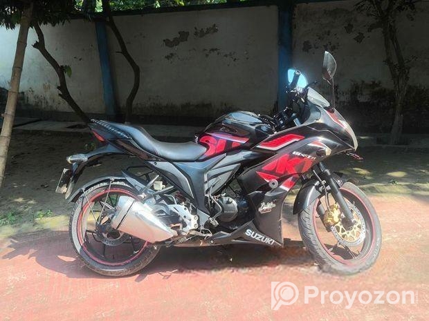 Suzuki Gixxer SF . 2018