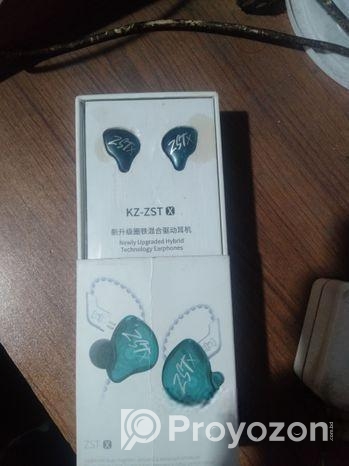 Drivers Headset oise Cancelling Sport Earphones 2PIN Cable KZ ZST