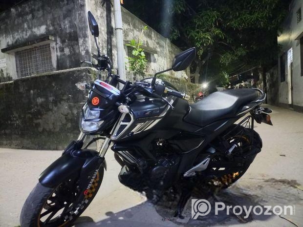 Yamaha FZS V3 . 2021