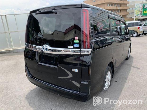 Toyota Noah X HYBRID BLACK 2020