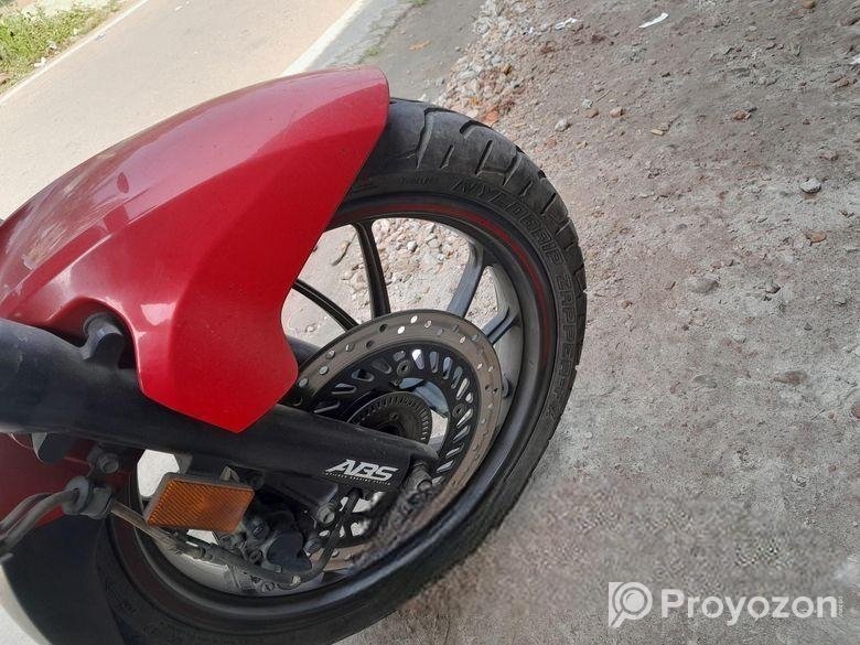 Hero Hunk 150R , 2022