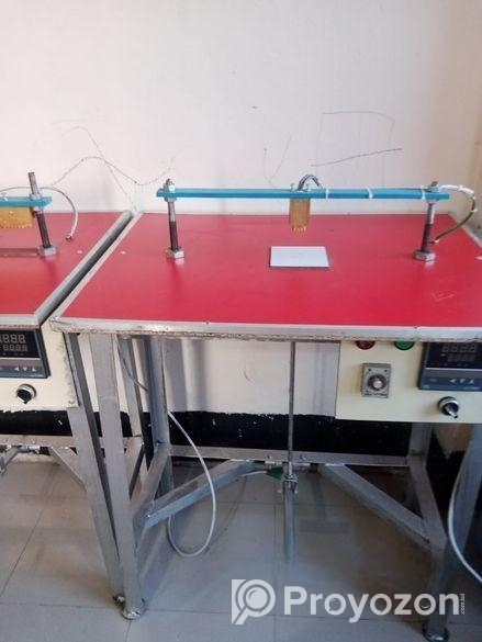 টিস্যু কাপড়ের ব্যাগ তৈরি করার ম্যানুয়েল মেশিন