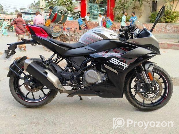 CFMOTO 300SR 2025