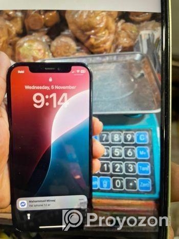 Apple iPhone 12 (Used)