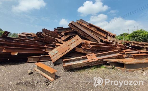 লোহার স্ক্র্যাপ বিক্রি হবে